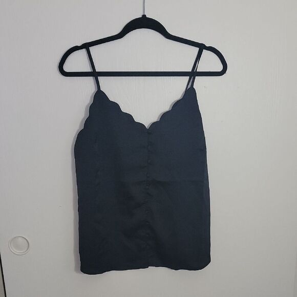 Francesca's Collections Tops - Gray Fitted Sleeveless Camisole Top